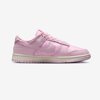 Dunk Low "Regal Pink"