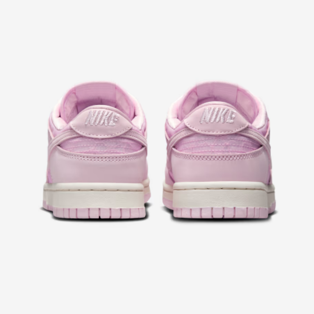 Dunk Low "Regal Pink"