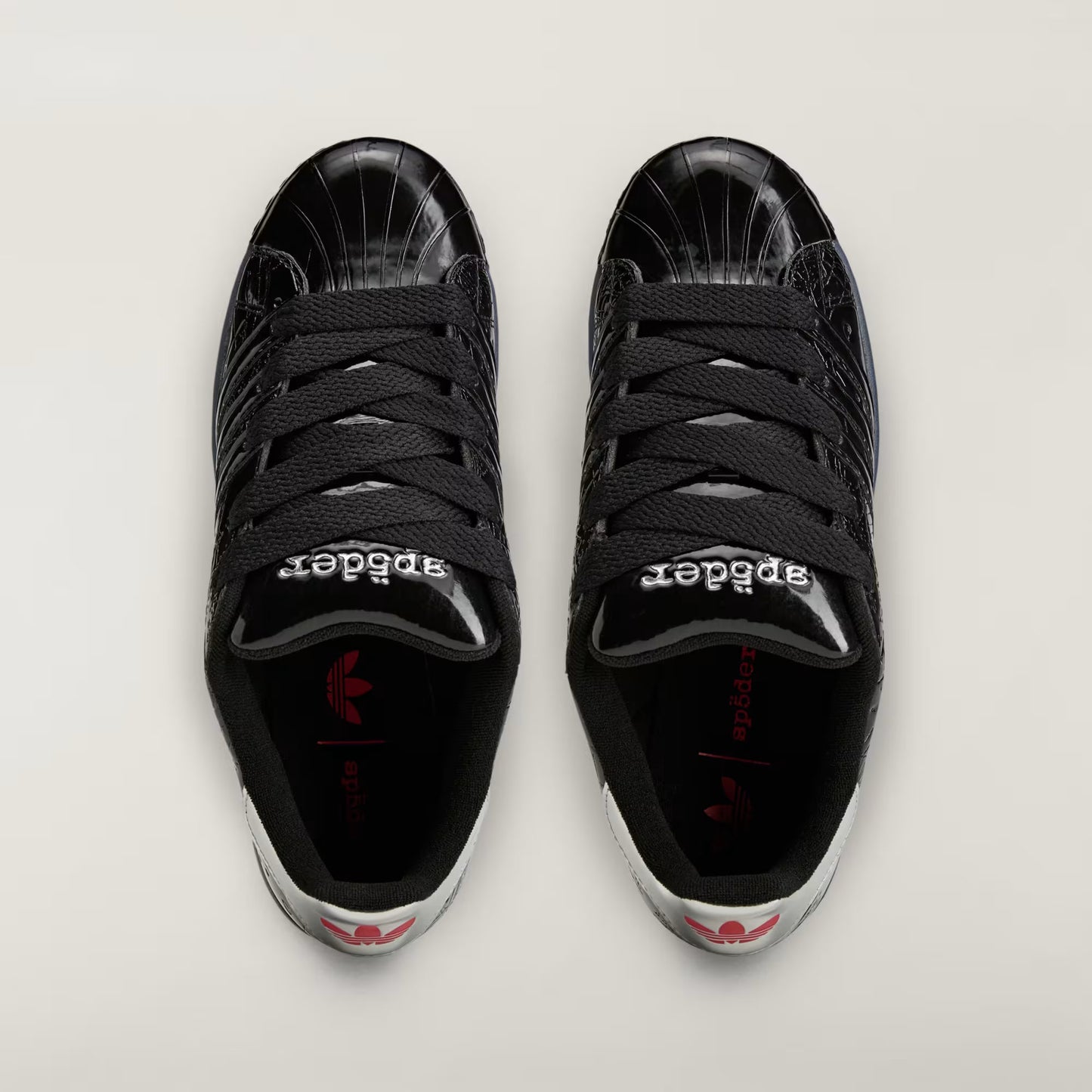 Superstar Black