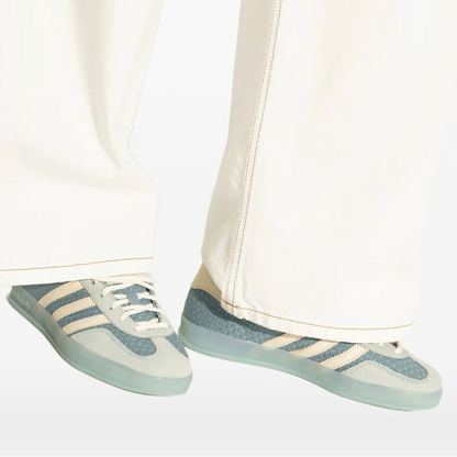 Gazelle Indoor Three-Stripe Blue